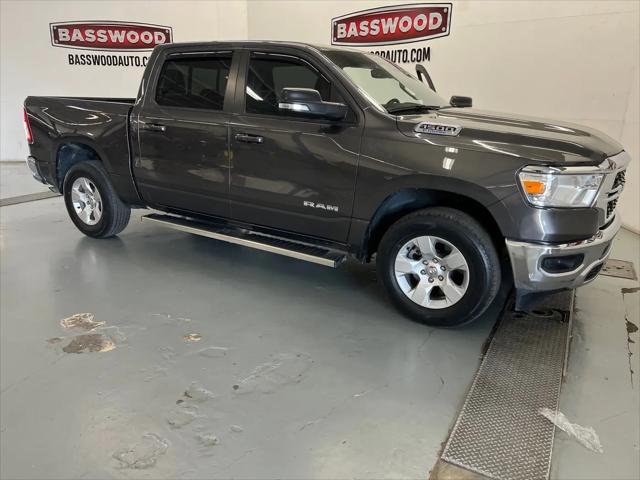 2022 Ram 1500 Big Horn Crew Cab 4x4 5'7" Box