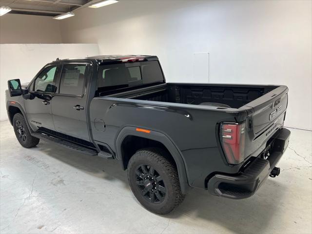 2026 GMC Sierra 2500HD Crew Cab, Standard Bed, AT4, 4WD