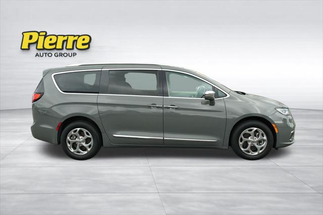 2021 Chrysler Pacifica Limited AWD