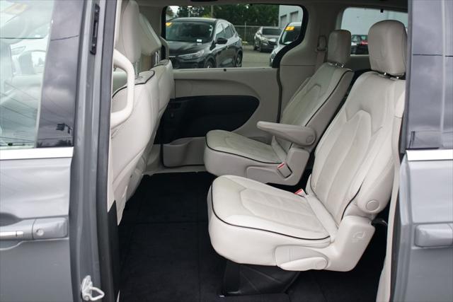 2021 Chrysler Pacifica Limited AWD