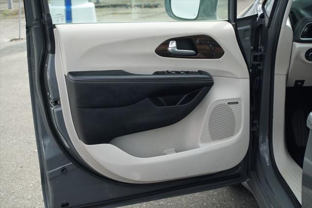 2021 Chrysler Pacifica Limited AWD