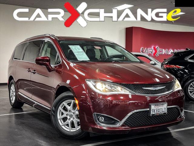 2020 Chrysler Pacifica Touring L for sale in Victorville, CA