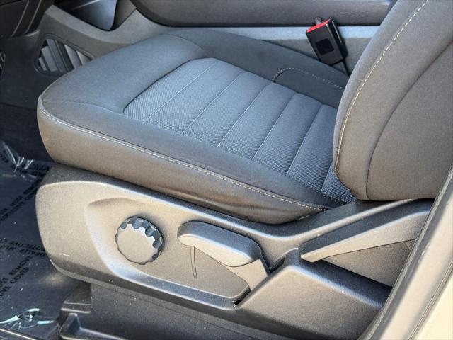 2022 Ford Edge SE