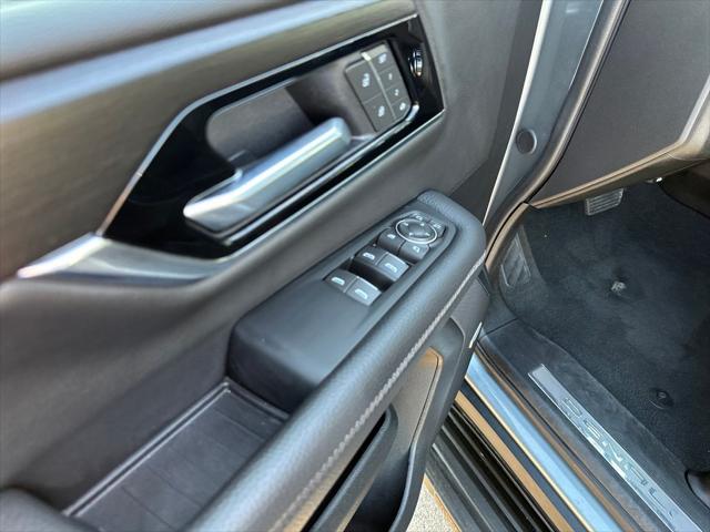 2025 GMC Yukon XL 4WD Denali