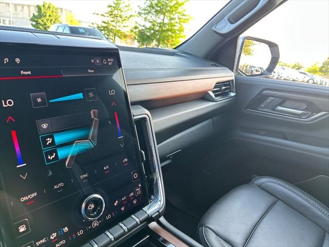 2025 GMC Yukon XL 4WD Denali
