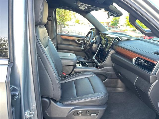2025 GMC Yukon XL 4WD Denali