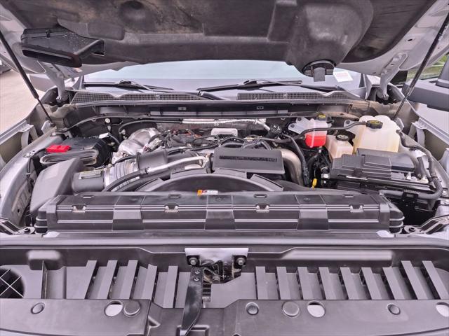 2025 GMC Sierra 2500HD 4WD Crew Cab Standard Bed AT4