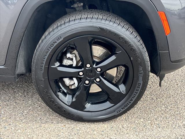 2023 Jeep Grand Cherokee L Altitude 4x4