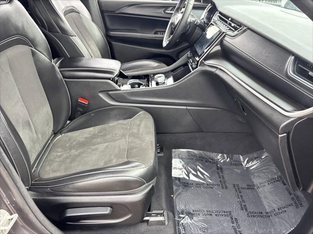 2023 Jeep Grand Cherokee L Altitude 4x4