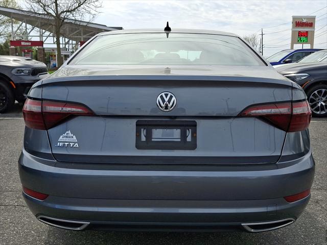 2020 Volkswagen Jetta R-Line 2020 Volkswagen Jetta R-Line