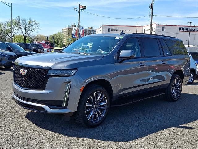 2022 Cadillac Escalade ESV 4WD Sport