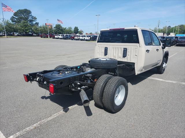 2026 GMC Sierra 3500HD Pro