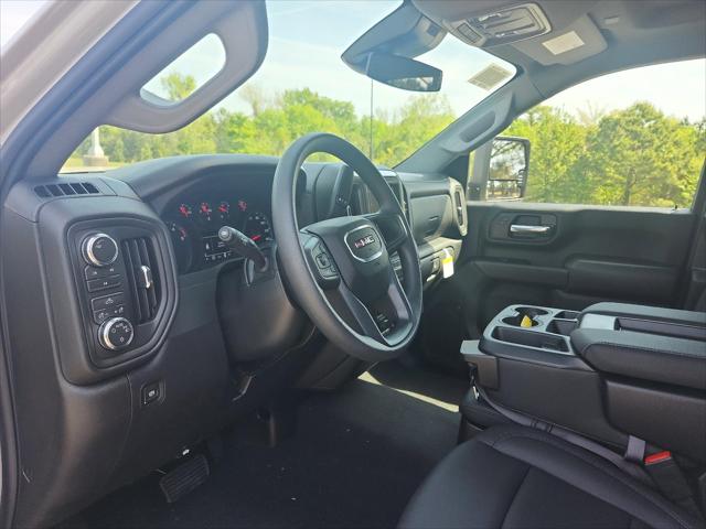 2026 GMC Sierra 3500HD Pro
