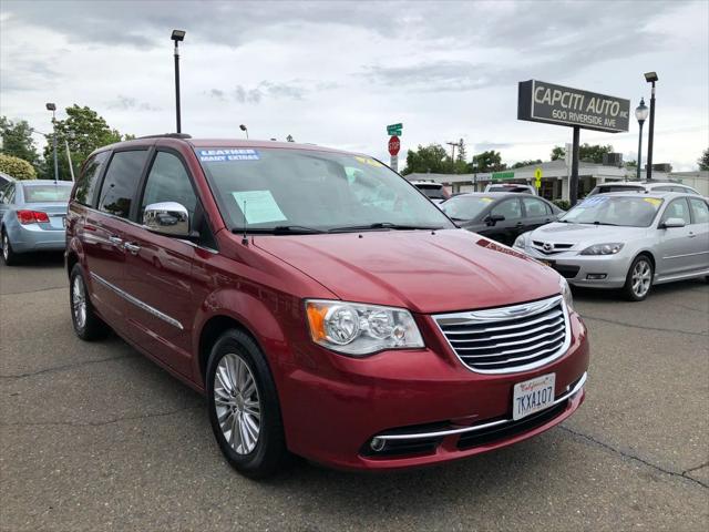 2015 Chrysler Town & Country Touring-L for sale in Roseville, CA