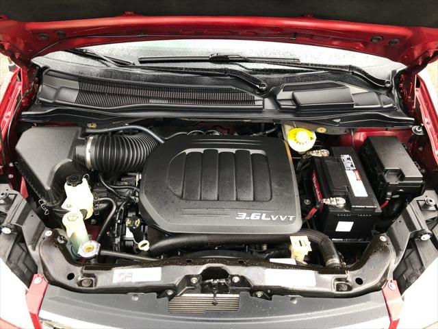 2015 Chrysler Town & Country Touring-L