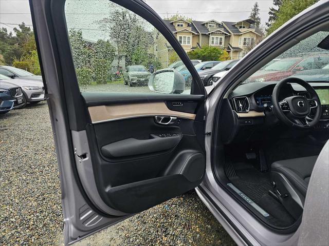 2026 Volvo XC90 Plug-In Hybrid Plus, T8 AWD, Electric/Gasoline, Bright, 6 Seats
