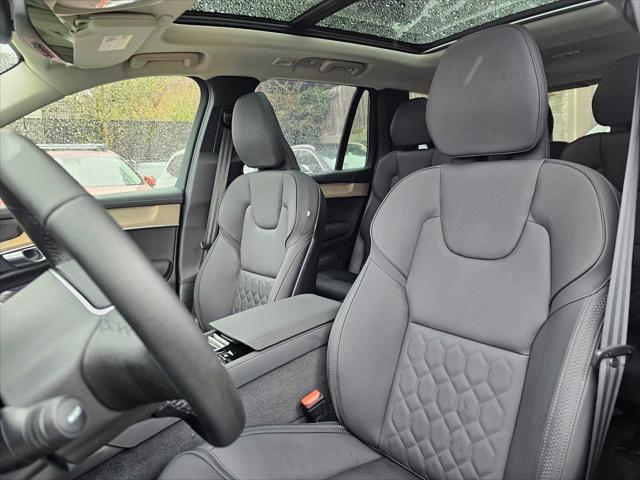 2026 Volvo XC90 Plug-In Hybrid Plus, T8 AWD, Electric/Gasoline, Bright, 6 Seats