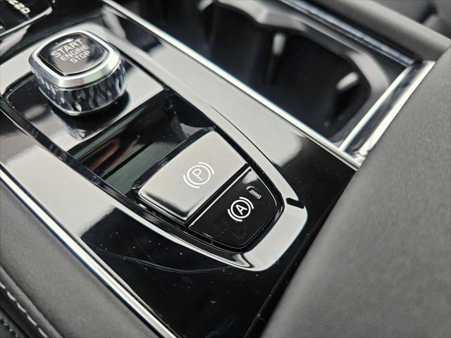 2026 Volvo XC90 Plug-In Hybrid Plus, T8 AWD, Electric/Gasoline, Bright, 6 Seats