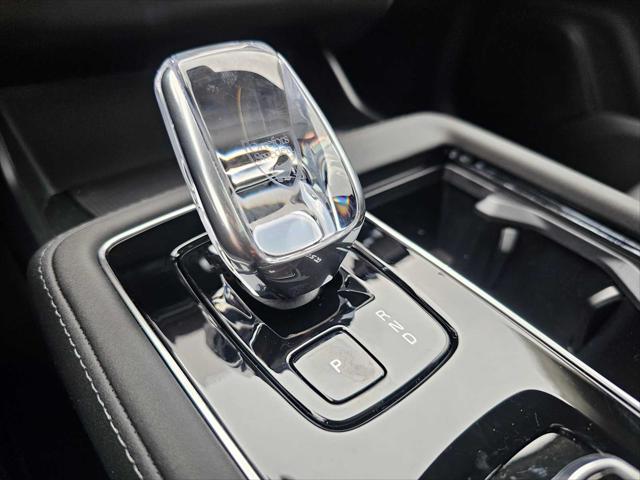 2026 Volvo XC90 Plug-In Hybrid Plus, T8 AWD, Electric/Gasoline, Bright, 6 Seats