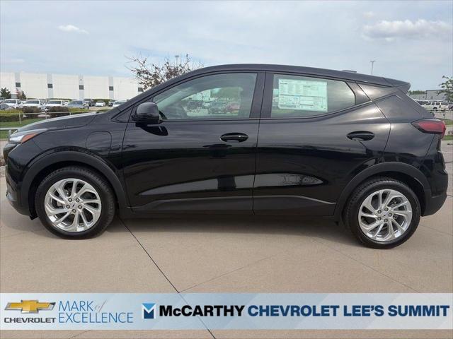 2027 Chevrolet Bolt LT FWD