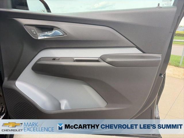 2027 Chevrolet Bolt LT FWD