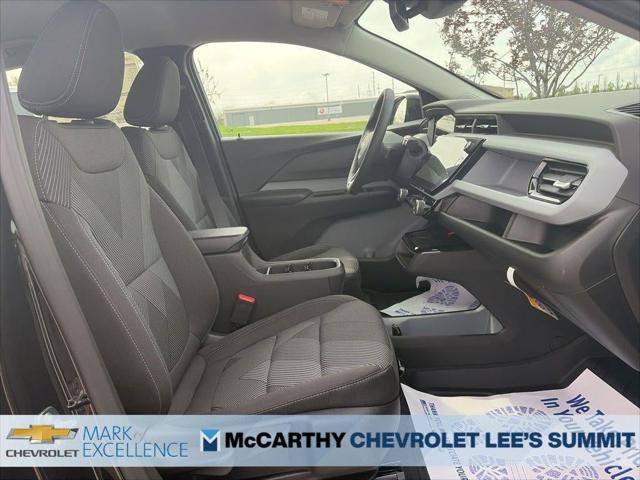2027 Chevrolet Bolt LT FWD