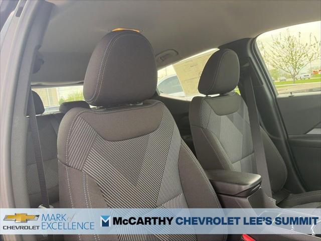 2027 Chevrolet Bolt LT FWD