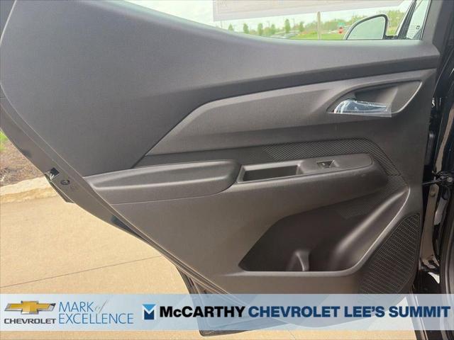 2027 Chevrolet Bolt LT FWD