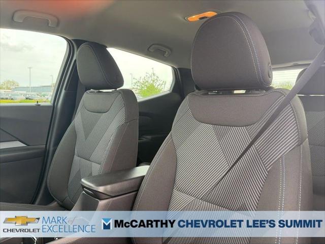 2027 Chevrolet Bolt LT FWD