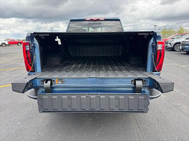 2026 GMC Sierra 2500HD Crew Cab, Standard Bed, Denali Ultimate, 4WD