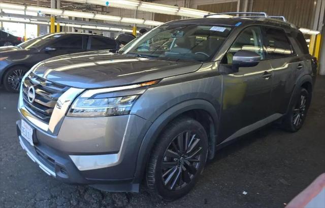 2023 Nissan Pathfinder SL FWD for sale in Kansas City, KS