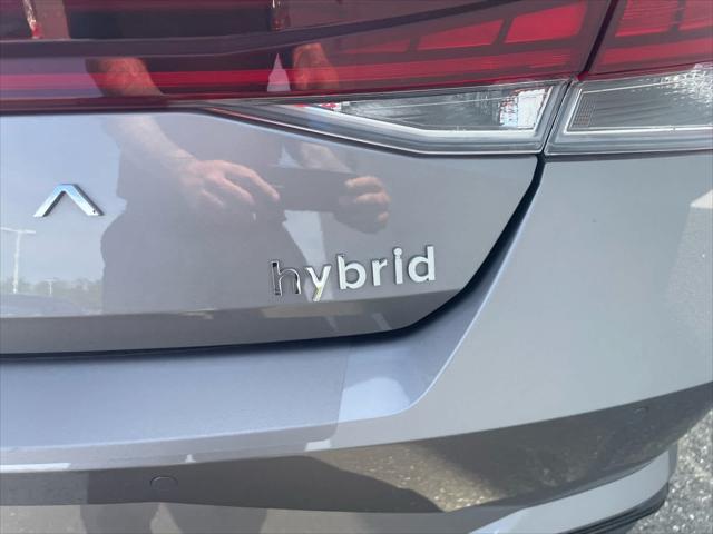 2023 Hyundai Elantra Hybrid Limited