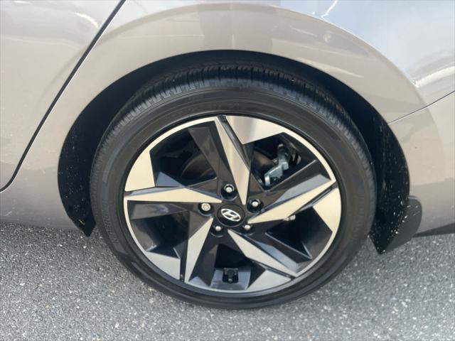2023 Hyundai Elantra Hybrid Limited