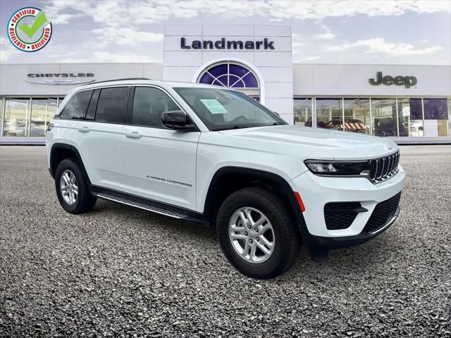 2024 Jeep Grand Cherokee Laredo 4x4 for sale in Independence, MO