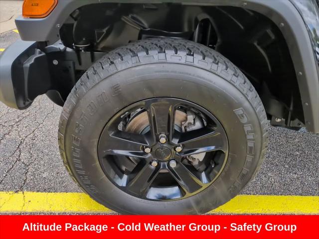 2023 Jeep Wrangler 4-Door Sahara Altitude