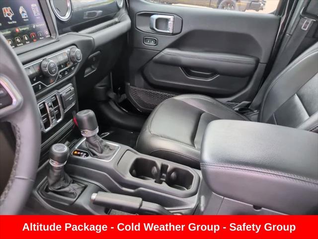 2023 Jeep Wrangler 4-Door Sahara Altitude