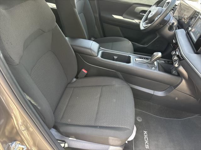 2025 Nissan Kicks S FWD