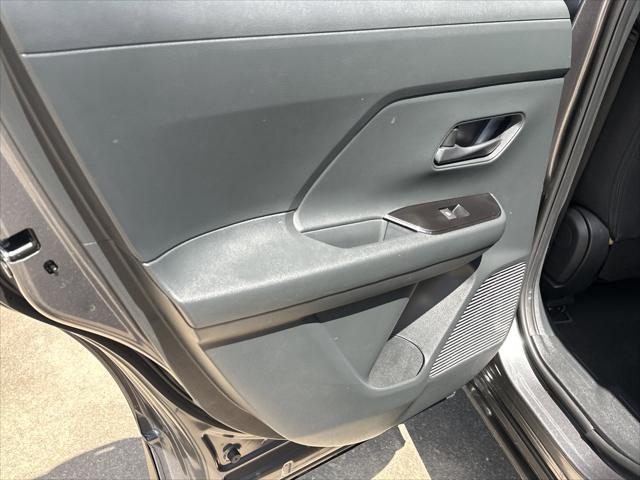 2025 Nissan Kicks S FWD