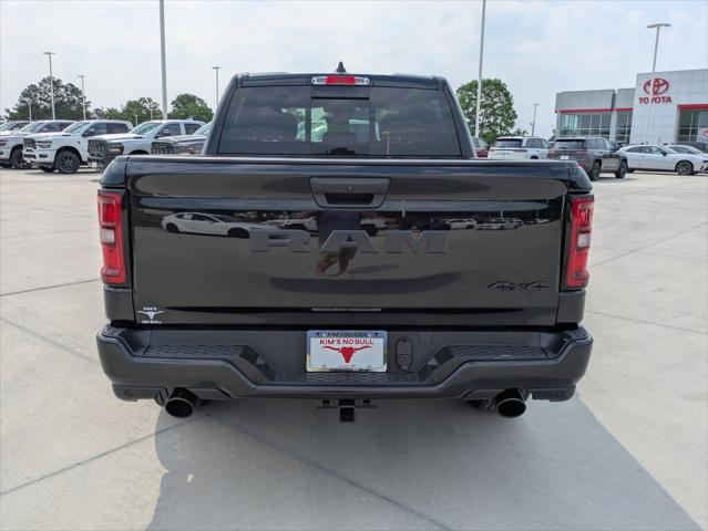 2026 Ram 1500 Express Crew Cab 4x4 5'7" Box