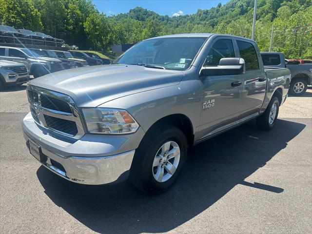 2023 RAM 1500 Classic SLT Crew Cab 4x4 57 Box