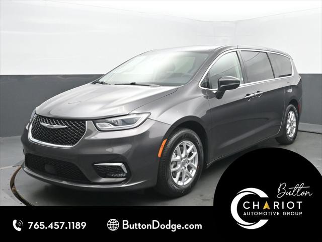 2023 Chrysler Pacifica Touring L for sale in Kokomo, IN