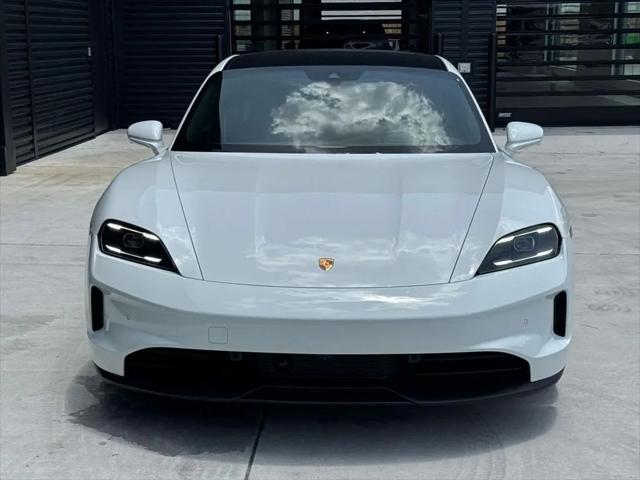 2025 Porsche Taycan 4S