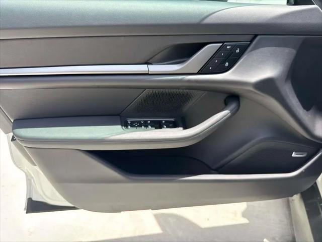 2025 Porsche Taycan 4S