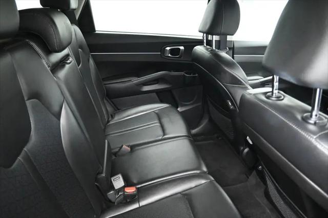 2023 Kia Sorento S