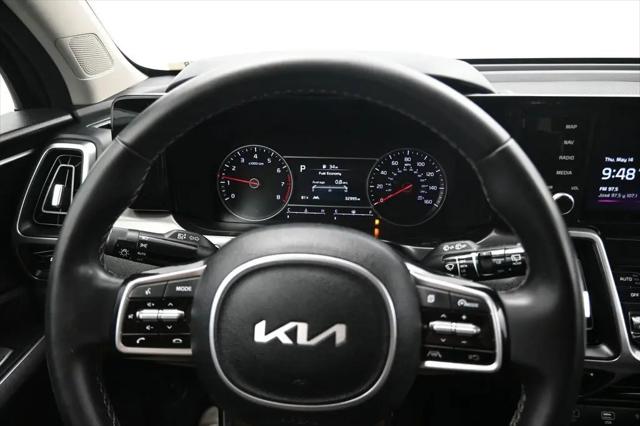 2023 Kia Sorento S