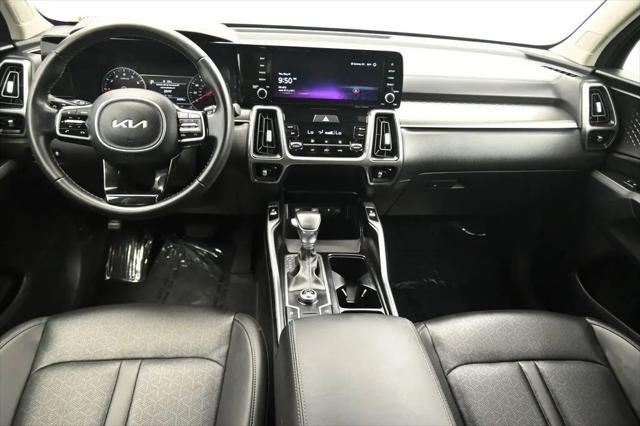 2023 Kia Sorento S