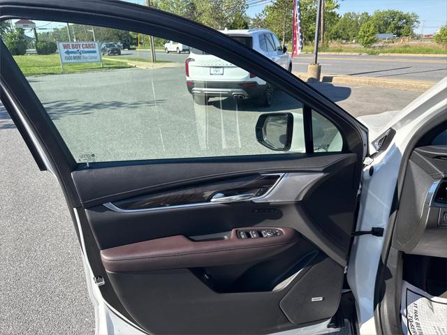 2022 Cadillac XT6 AWD Premium Luxury