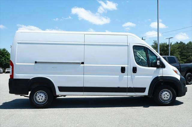 2025 Ram ProMaster 2500 Cargo Van Tradesman High Roof 159" WB w/Pass Seat