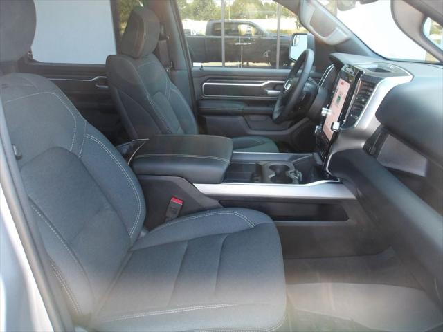 2025 Ram 1500 Big Horn Crew Cab 4x4 6'4" Box