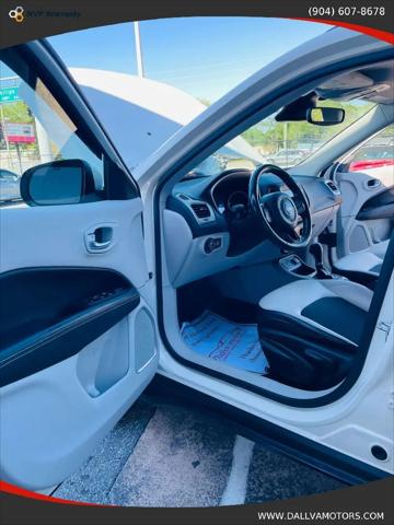 2020 Jeep Compass Latitude FWD